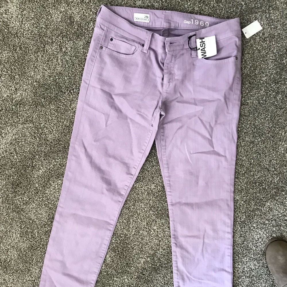 Gap skinny jean purple size 29